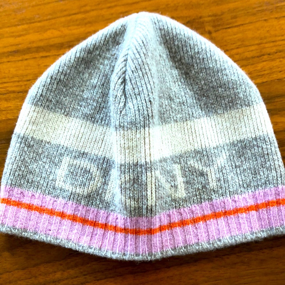 DKNY hat beanie